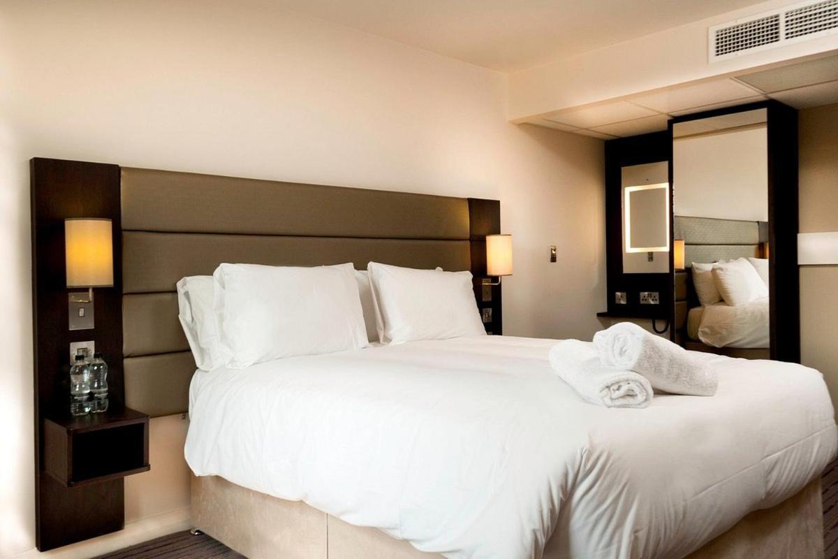 Silurian Hotel Newport Newport  Ngoại thất bức ảnh
